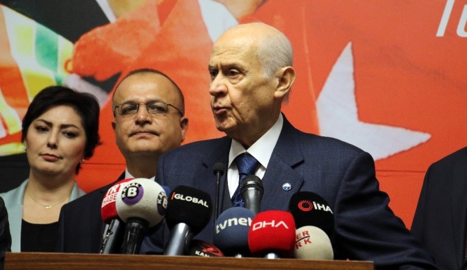 Bahçeli’den Kılıçdaroğlu’na sert tepki: "Kılıçdaroğlu,teröristlerin kimler olduğunu tanımakta zorluk çekiyor"