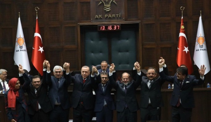 Demircan AK Parti’ye katıldı