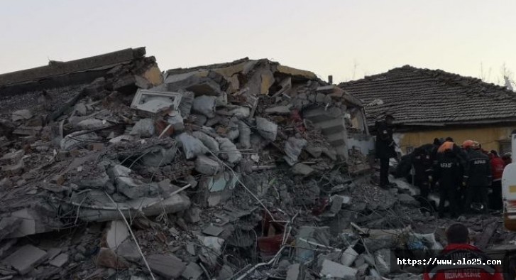 Depremde 29 can kaybı, 1466 yaralı
