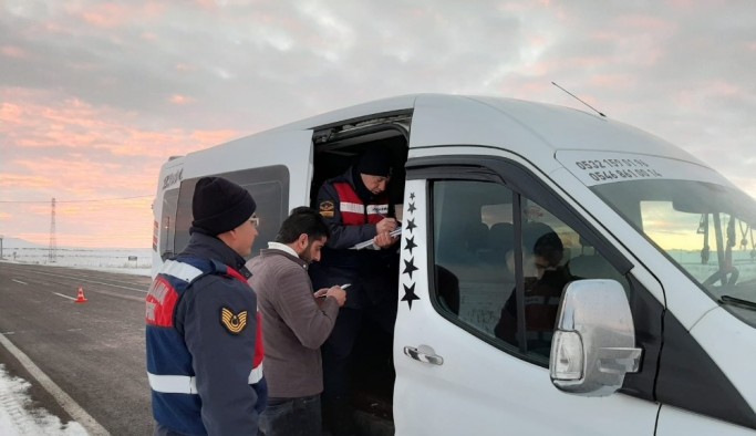 Kendini vuran korucu hayatını kaybetti