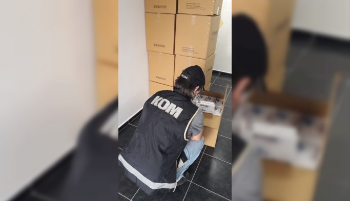 Bakanlık ile anlaşma yapmayan fabrikada üretilen maskelere el konuldu