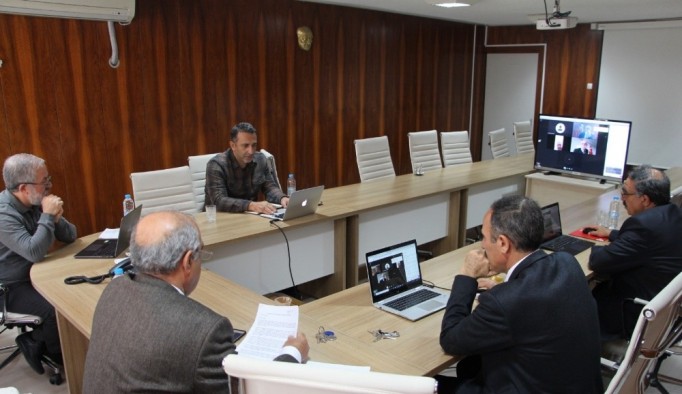 Fırat Üniversitesinde telekonferanslı toplantı