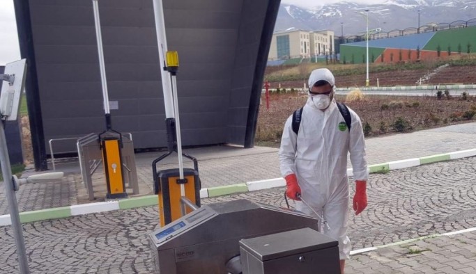 Iğdır Üniversitesinin öz kaynaklarıyla gerçekleştirdiği dezenfeksiyon çalışmaları sona erdi