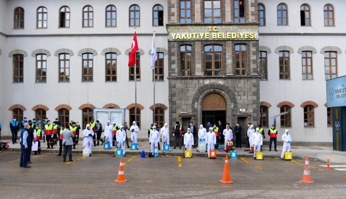 Yakutiye’nin dezenfekte ordusu