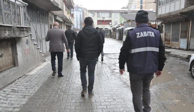 Yüksekova’da korona virüs denetimi