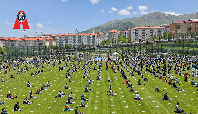 DADAŞLAR PALANDÖKEN'İN ETEKLERİNDE SAF TUTTU