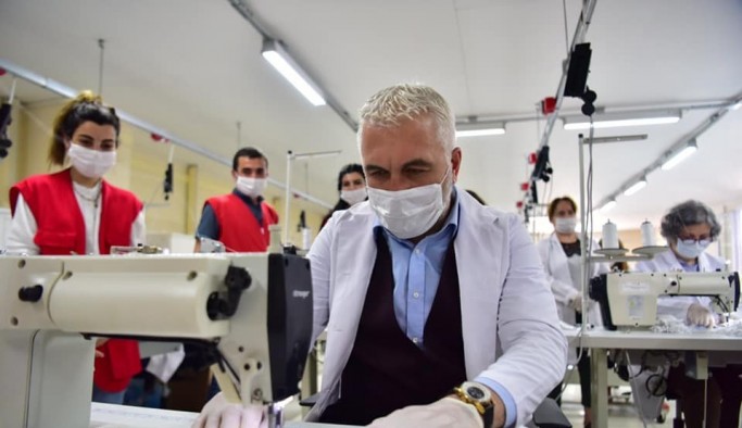 Kızılay günde 30 bin adet maske üretecek