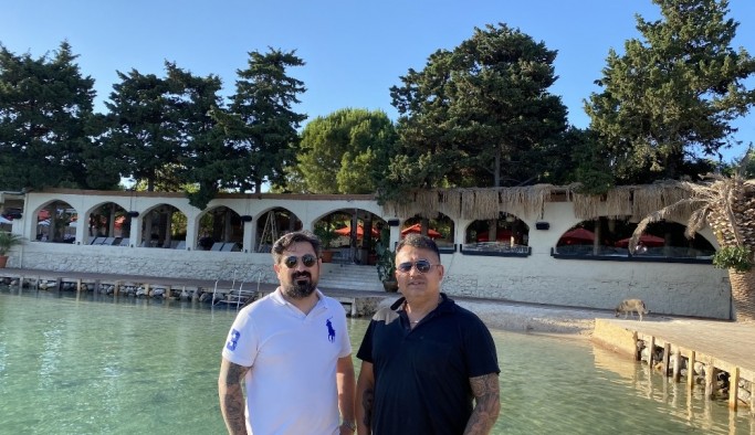 Ayayorgi koyunda 35 yıldır hizmet veren beach club yeni ismiyle açılıyor