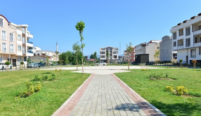 İsabey’e iki yeni park