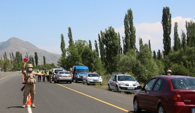 Jandarmadan şeker tadında uygulama