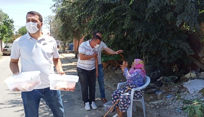 Ödemiş’te bin aileye kurban eti dağıtıldı