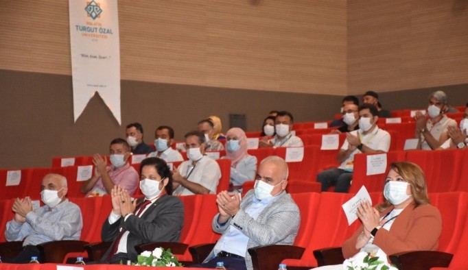 3. Uluslararası Fiziksel Kimya ve Fonksiyonel Malzemeler Konferansı başladı