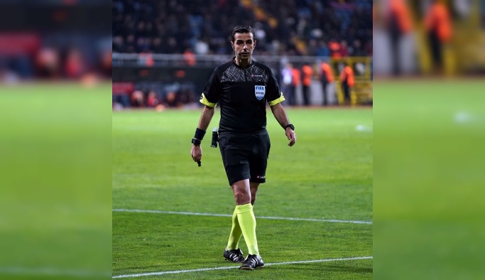 Beşiktaş - Başakşehir maçının VAR’ı Mete Kalkavan
