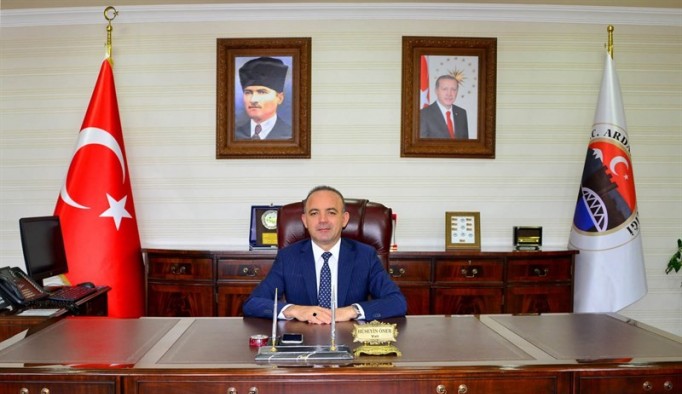 Vali Hüseyin Öner’in Öğretmenler Günü Mesajı