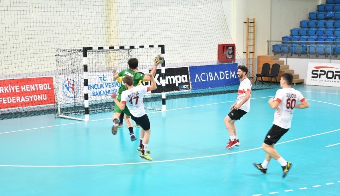 Zirveye bir adım kaldı