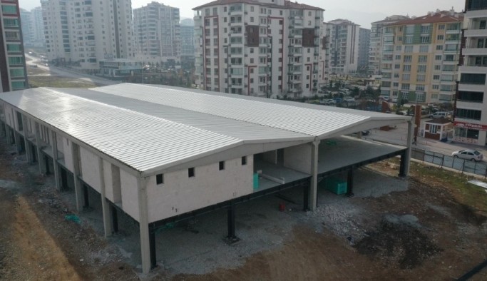 Başkan Çınar, Çilesiz Yaşam Merkezi inşaatını yakından takip ediyor