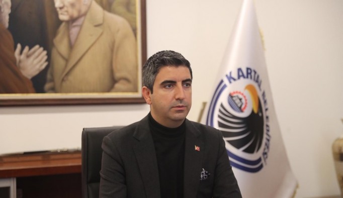 Başkan Gökhan Yüksel, CHP'li Belediye Başkanları toplantısına katıldı