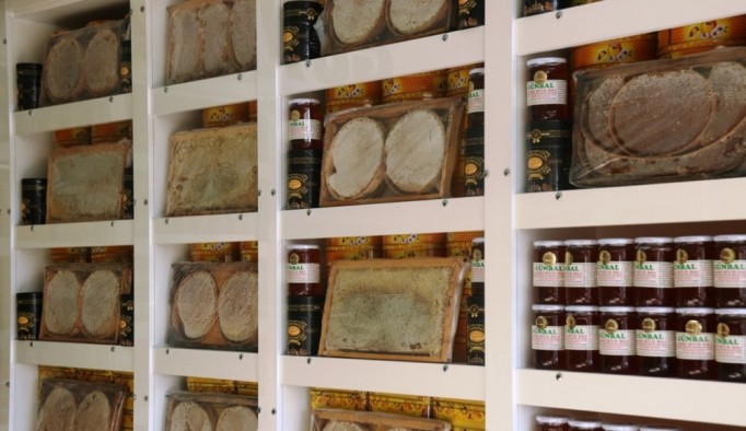 Bin bir derde deva propolis, pandemi döneminde en çok tüketilen ürünler arasında yer aldı