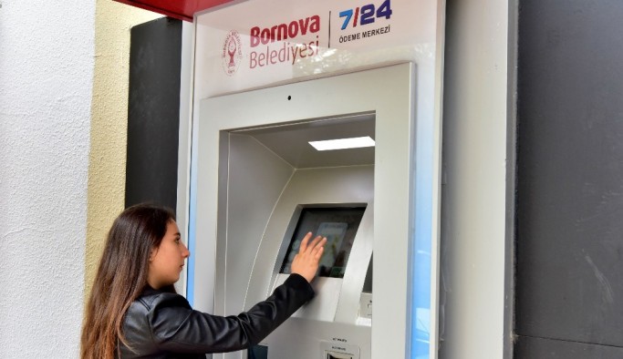 Bornova'da vatandaşlara vergi ödeme kolaylığı