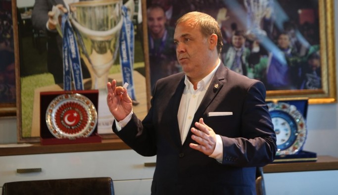 Bursaspor Başkanı Erkan Kamat: "Destekler büyük önem arz ediyor"