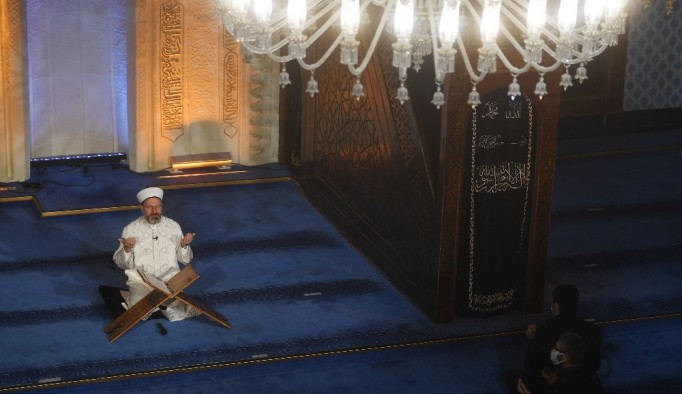 Diyanet İşleri Başkanı Erbaş, Hacıbayram Camii'nde dua programına katıldı