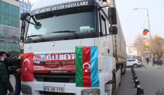 Kardeş ülke Azerbaycan'a yardım tırı yola çıktı