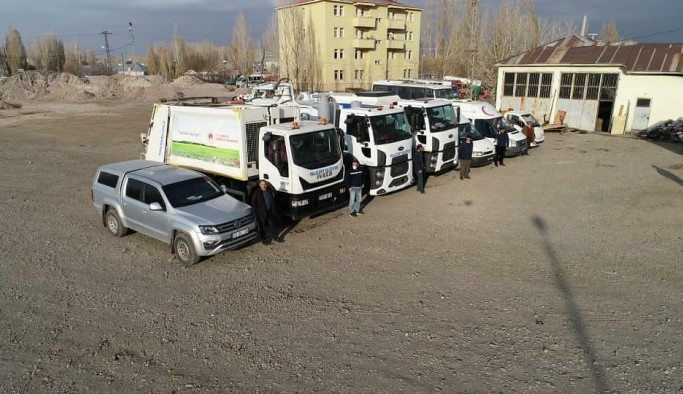 Malazgirt Belediyesi araç filosunu genişletti