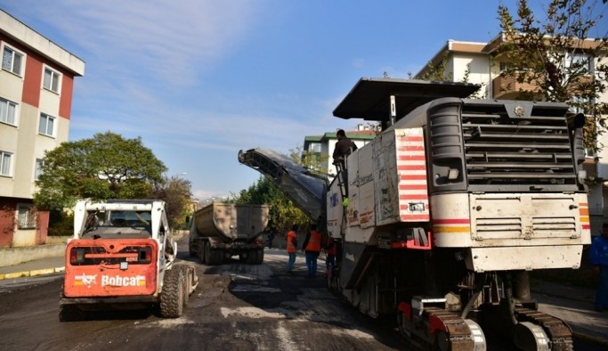 Tuzla'da 2020 yılında 25 bin 880 ton asfalt serildi