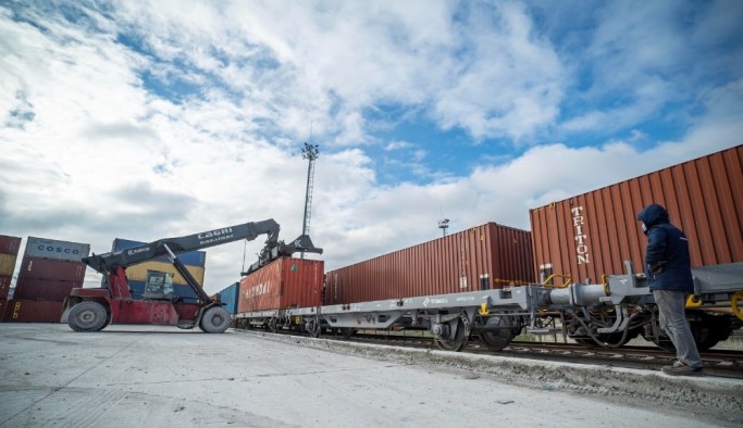 Ulaştırma ve Altyapı Bakanlığı açıkladı: Türkiye'den Çin'e gidecek ikinci ihracat yük treni de yola çıktı