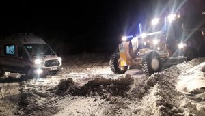 Büyükşehir'in karla mücadelesi