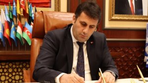 Çat Belediye Başkanı Melik Yaşar 10 Ocak Çalışan Gazeteciler Günü'nü kutladı