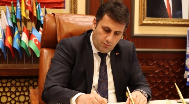 Çat Belediye Başkanı Melik Yaşar 10 Ocak Çalışan Gazeteciler Günü'nü kutladı