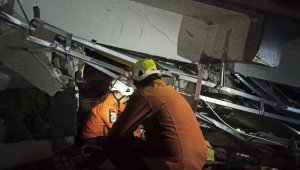 Endonezya'da 6.2 şiddetinde deprem: 10 ölü, 637 yaralı