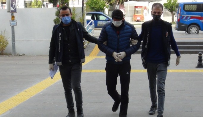 Hırsızlıktan utanmadı "Abi bu görüntüler internette falan yayınlanmaz değil mi?" diye sordu