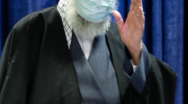 İran dini lideri Hamaney, ABD ve İngiltere'den korona virüs aşısı alımını yasakladı