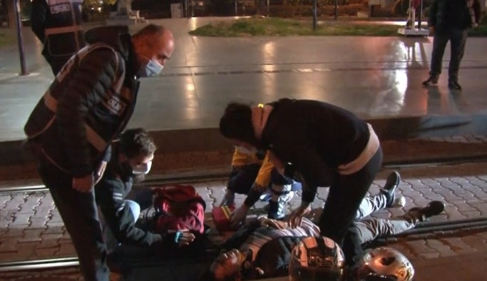 Sebep olduğu kaza sonrası motosiklet sürücüsünün başından bir an olsun ayrılmadı