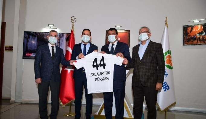 Yeni Malatyaspor'dan Başkan Gürkan'a ziyaret