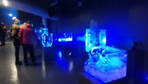 Atabuz müzesinde "Katı olan her şey buharlaşıyor" sergisi