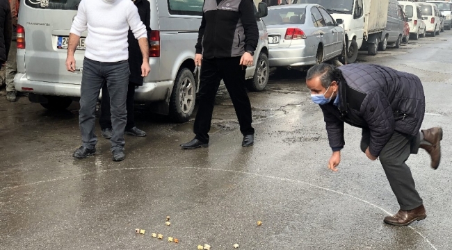Bin yıllık 'aşık oyunu' Erzincan'da hayat buldu
