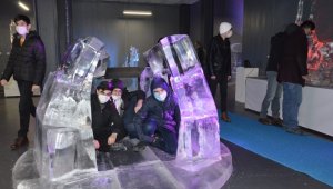 Erzurum Sevgi Evleri'nde kalan çocuklar buz müzesini gezdi