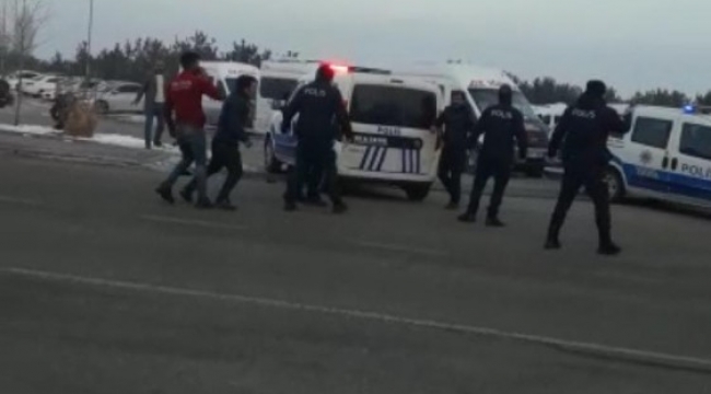 Erzurum'da minibüsçüler birbirine girdi 9 yaralı
