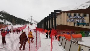 Palandöken'de yarıyıl tatilinde kayak keyfi