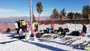 U-18 Alp Disiplini Yarışları Erzurum'da başladı
