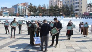 Atanamayan öğretmenlerin sesi