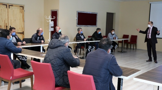 Atatürk Üniversitesi, çalışanlarının iletişim becerilerini geliştiriyor