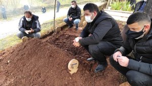 Aynı aileden 5 kişi korona virüsten hayatını kaybetti