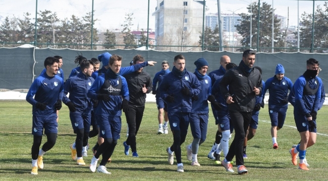 BB Erzurumspor'da Trabzonspor maçı hazırlıkları