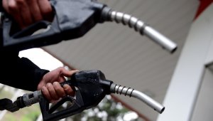 Benzine yapılan zam fiyatlara yansımayacak