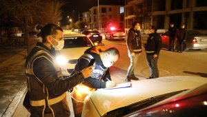 Covid-19 vaka artışının en çok yaşandığı 5 ilden bir olan Erzincan'da denetimler yoğunlaştırıldı