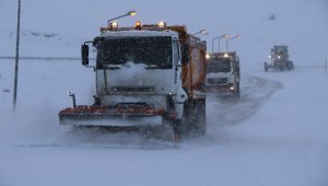 Doğu'da kar yağışı bekleniyor, kapalı köy yolları ulaşıma açılıyor